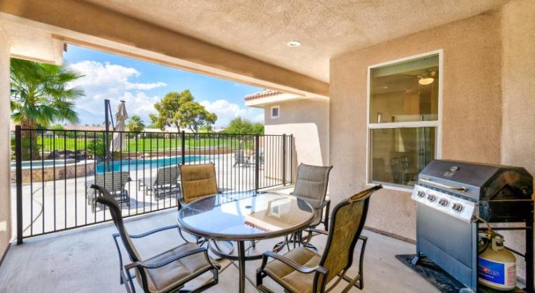Big house with hot tub & pool | Pet-friendly — photo 5