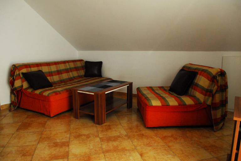 Child-friendly holiday apartment with patio & grill | Dogs allowed — photo 4