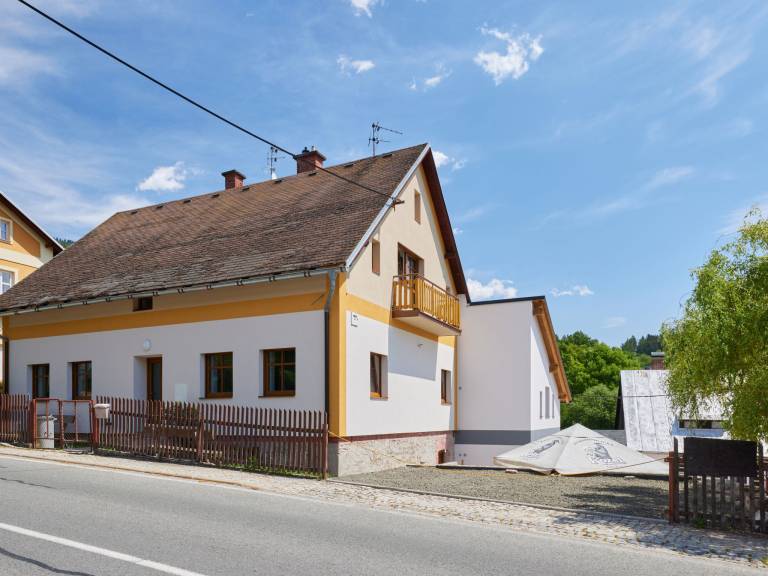 House  Černý Důl