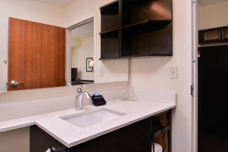 Candlewood Suites Terre Haute By IHG — photo 5