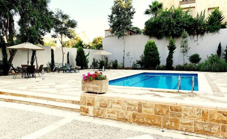 Apartment  Abdun Al Shmali