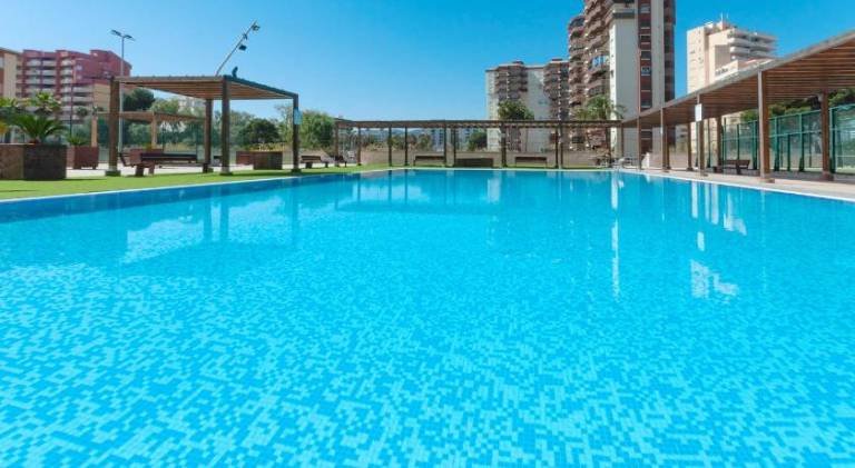 Rental apartment with yard, pool & patio | Close to the beach | Pets allowed — photo 3