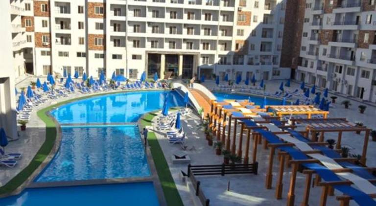 Holiday apartment with pool — photo 3