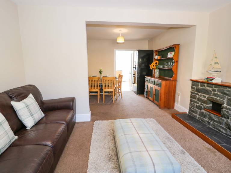 Child-friendly cottage with garden | Beach view | Pets allowed — photo 4