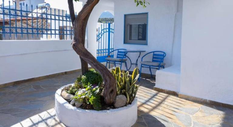 Lovely apartment with terrace & yard | Close to the beach | Pets allowed — photo 3