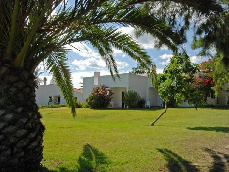 Family-oriented wonderful rental apartment with garden, pool & patio | Dogs allowed — photo 4