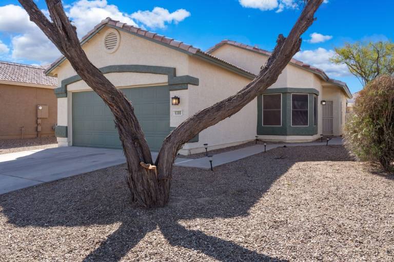 House Continental Ranch