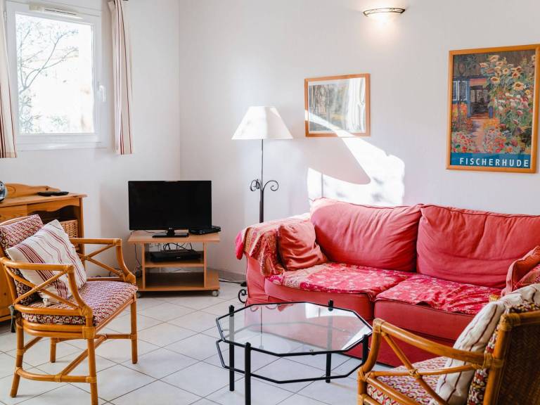 Villa with 2 rooms for 5 persons — photo 2
