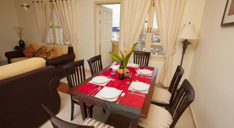 Serviced apartment with patio & garden | Suitable for remote work | Pet-friendly — photo 4