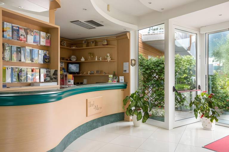 Serviced apartment with hot tub, garden & pool | Dogs allowed — photo 5
