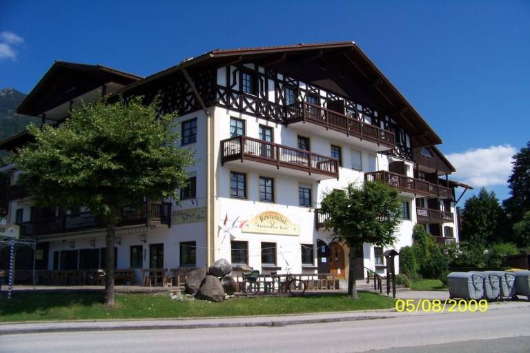 Ferienhaus in Walchensee für max. 4 Personen Ferienhaus in Walchensee für max. 4 Personen