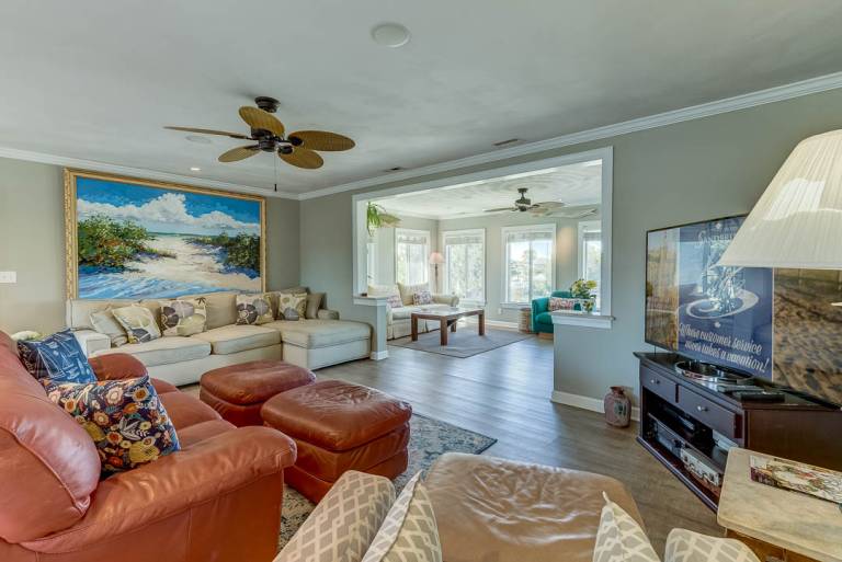 Vacation home with barbeque — photo 4