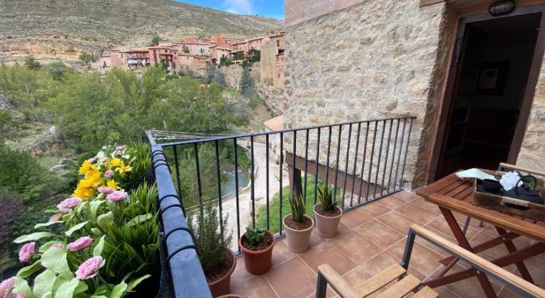 Rental apartment with terrace — photo 3
