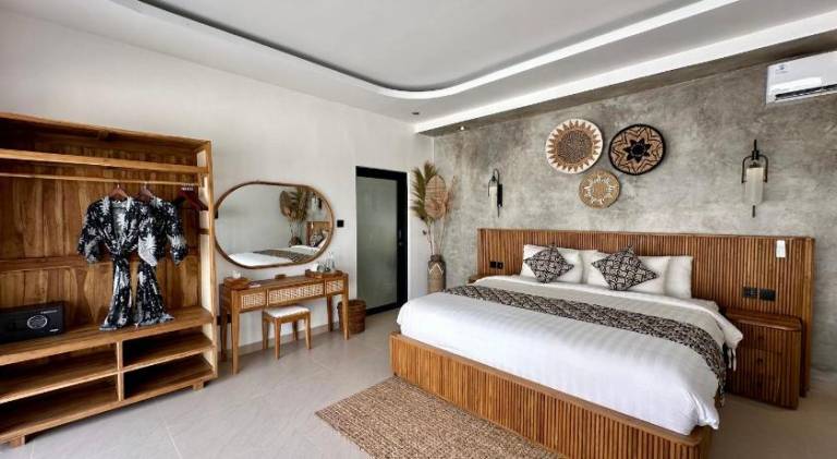 Villa with pool | Pets allowed — photo 2
