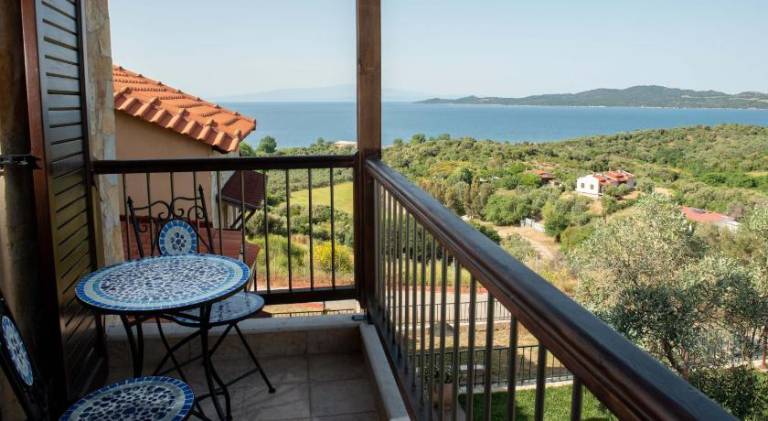 Dandy Villas Nea Roda - Melodic Waves - Private - Pool - Parking - Cellar — photo 5