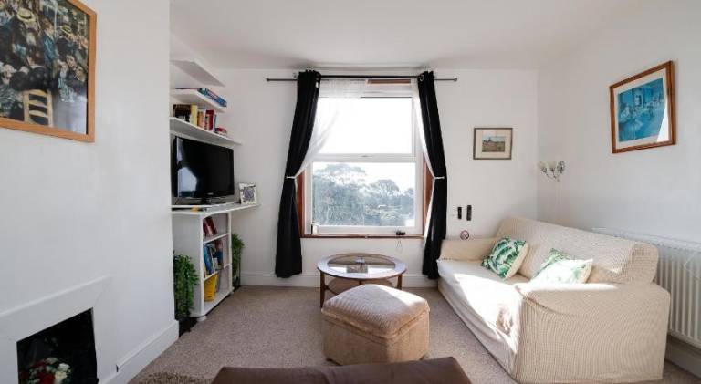 Holiday apartment with 2 rooms for 5 persons in Portsmouth