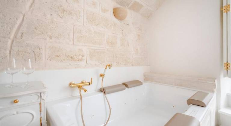 Elegant Comfort in the Historic Center-Palazzo Principessa — photo 4