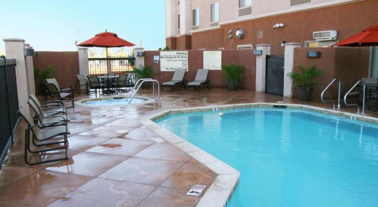 Hampton Inn & Suites Banning-Beaumont — photo 4