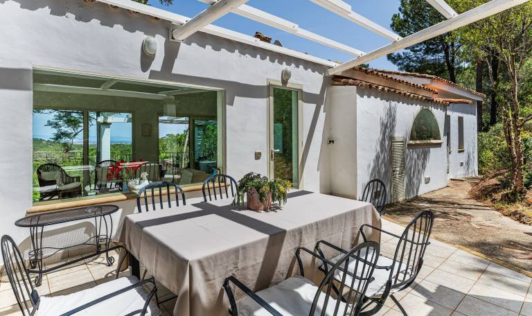 Villa Paradiso – Tranquility and Sea Views in Southern Sardinia — photo 5
