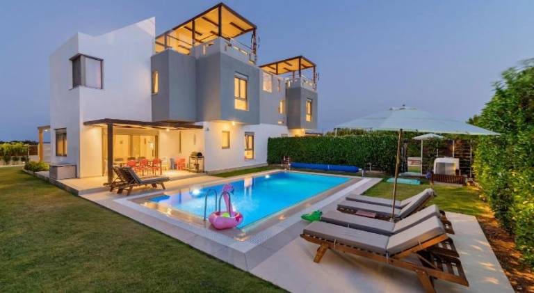 Charming villa with pool | Beach nearby | Dogs allowed in Rhodes