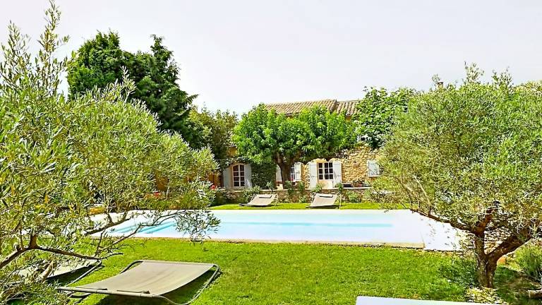 House with garden & barbeque — photo 3