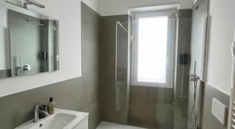Holiday apartment with 2 rooms for 5 persons — photo 2