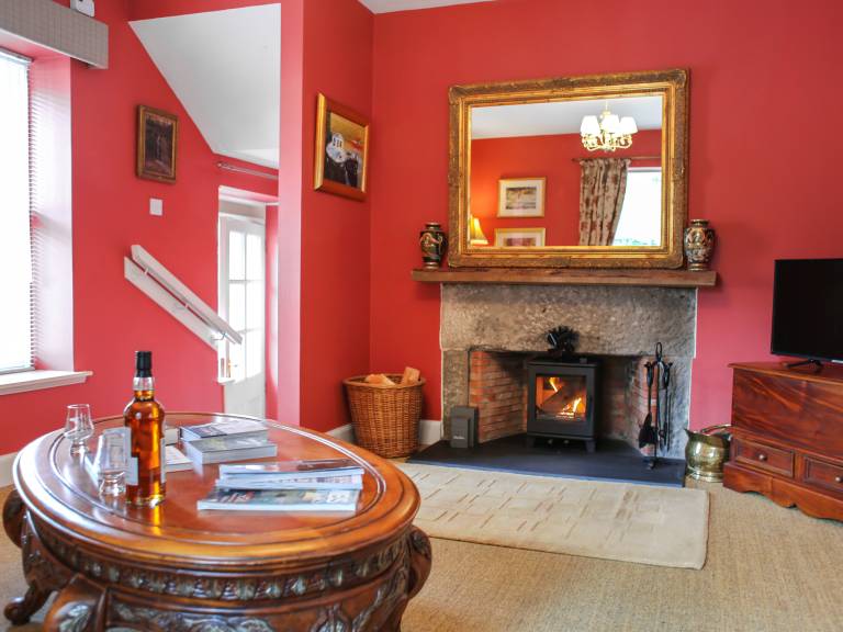 Family-friendly beautiful cottage with barbecue & yard | River view | Pets are welcome — photo 5