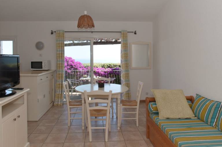 Family-oriented wonderful holiday park with pool & grill | Beach view | Close to the beach | Pets are welcome — photo 3