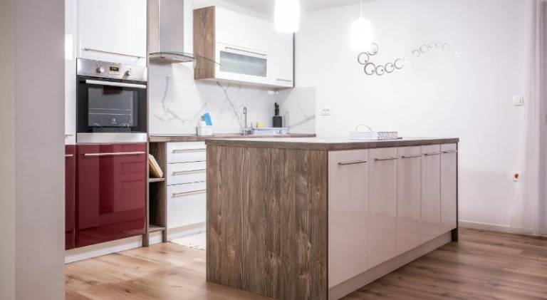 Apartment with 2 rooms for 6 persons — photo 3