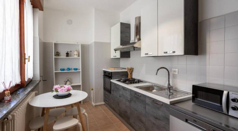Ample villa with garden, patio & grill | Pets are welcome — photo 3