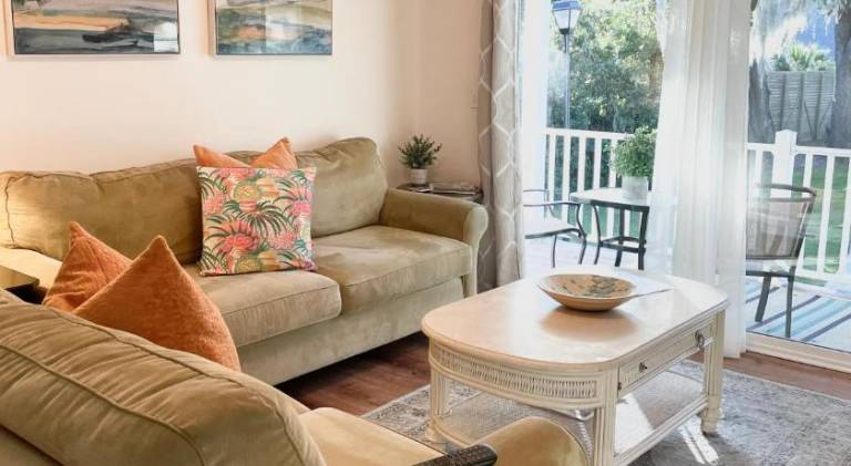 Lovely house with pool | Pet-friendly in St. Simons Island, GA