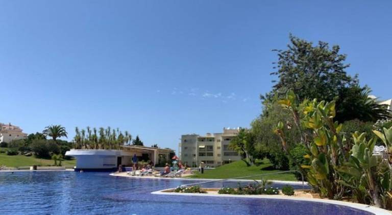 Apartment with patio, yard & private pool — photo 3