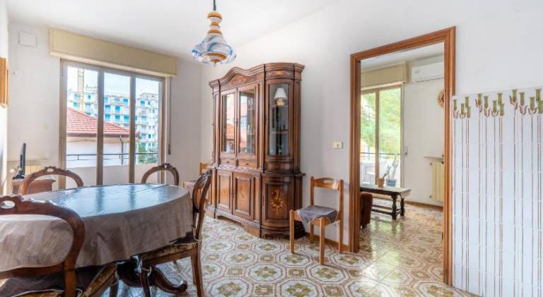 Charming holiday apartment | Beach nearby | Dogs allowed in Diano Marina