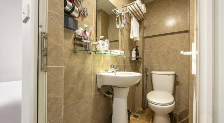 A25 Hotel - 12 Lien Tri — photo 4