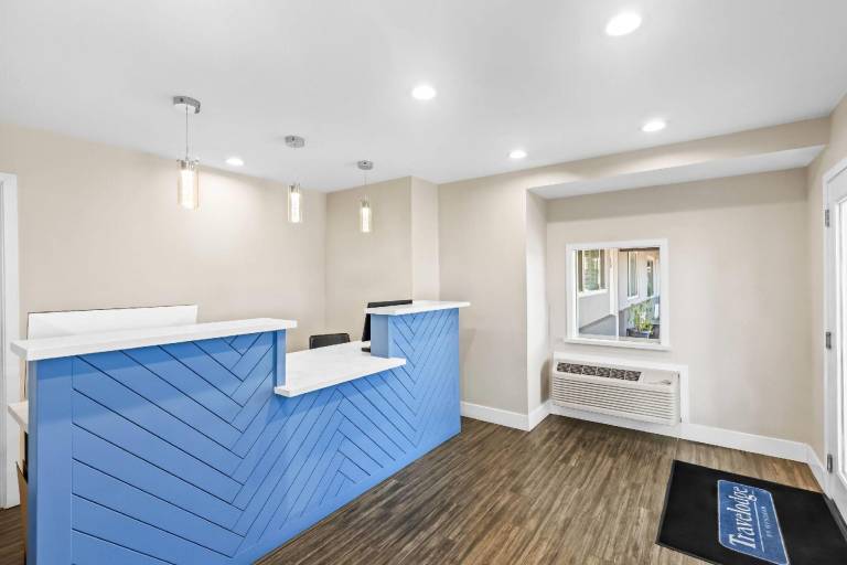 Travelodge by Wyndham Santa Rosa Wine Country — photo 5