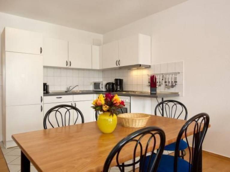 Holiday apartment with 1 room for 4 persons — photo 2