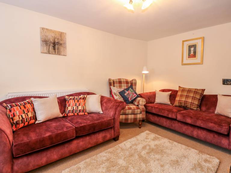 Children-friendly cottage with yard | Pets are welcome — photo 5
