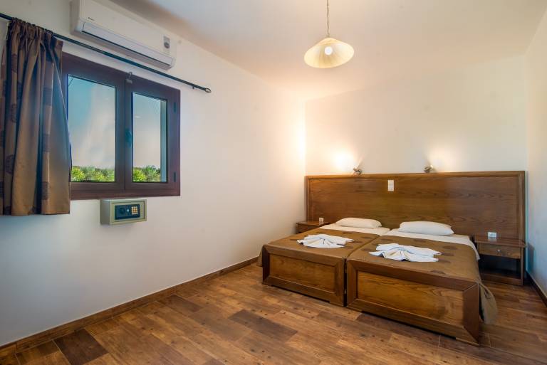 Pet-Friendly 'Mirage Arillas Villa Apartment' with Sea View, Shared Pool & Wi-Fi — photo 4
