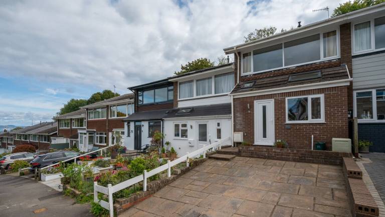 House The Mumbles