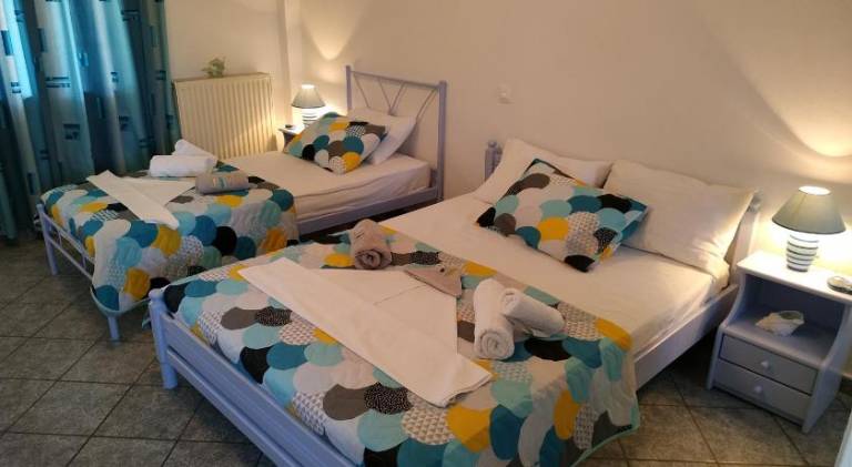 Holiday apartment with 1 room for 4 persons — photo 2