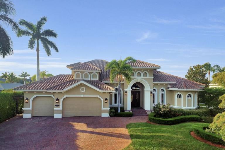 House Marco Island