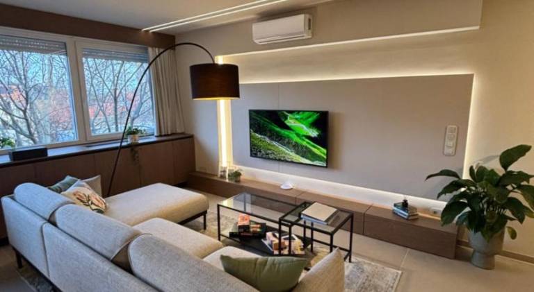 Holiday apartment with terrace in Pecs