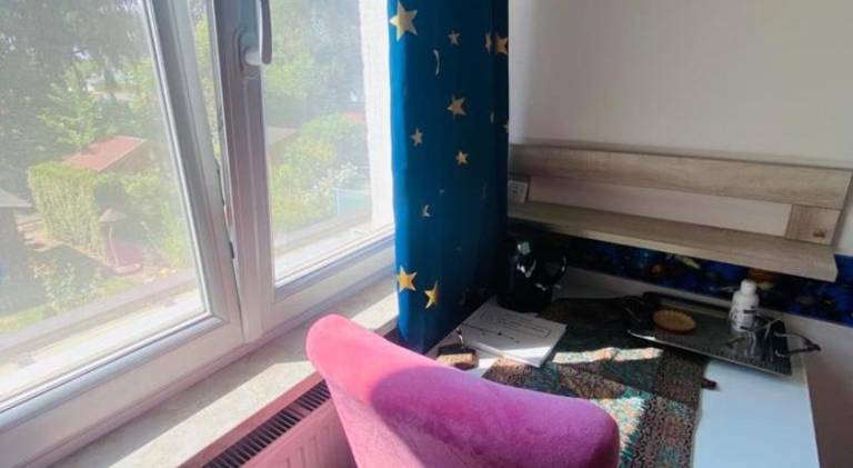 Schones Zimmer im charmanten Haus