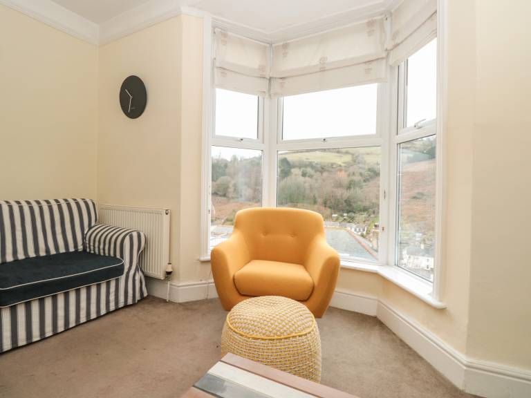 Cottage with garden & terrace — photo 4