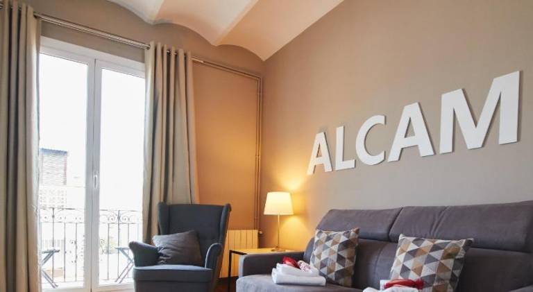 Rental apartment | Near Casa Milà | Pets are welcome in San Ramon, CA