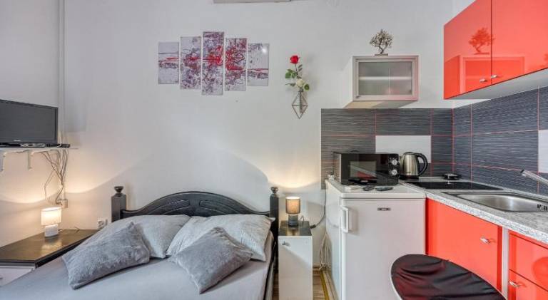 Holiday apartment with patio | Suitable for remote work — photo 5