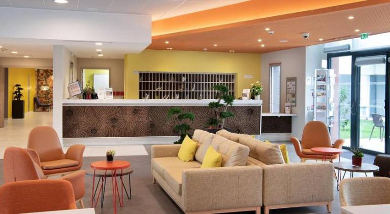 Serviced apartment with sauna, terrace & garden | Pet-friendly — photo 4