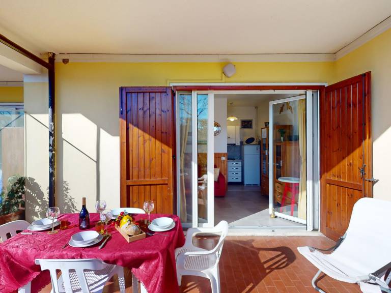 Wonderful holiday apartment with yard | Water view | Close to the beach | Pets are welcome — photo 3
