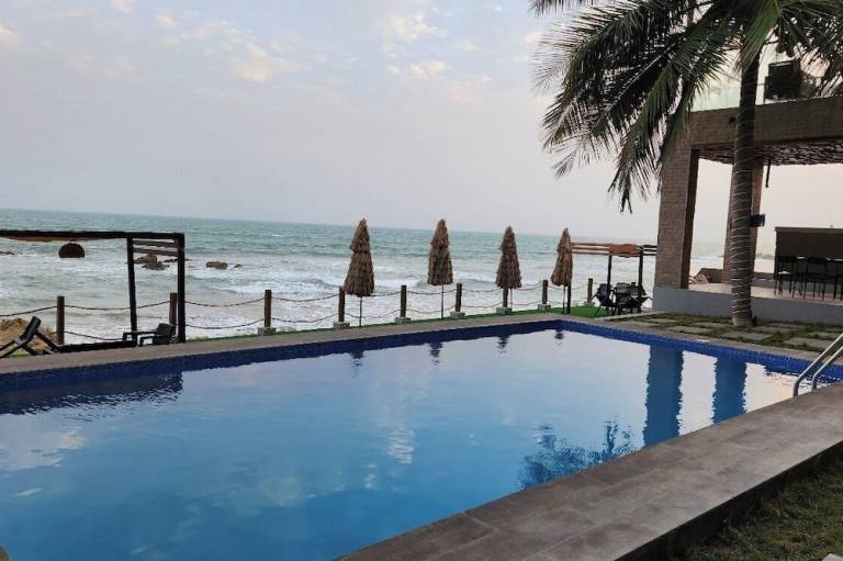 Serenity Residences & Spa Kokrobite