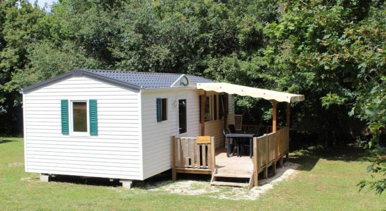 LE CORNOUILLER mobil home 4 personnes CAMPING LE BEL AIR in Cahors